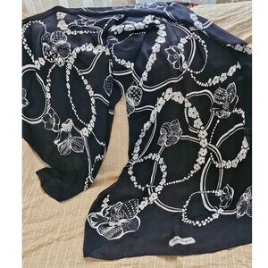 Salvatore Ferragamo Obolong Scarf